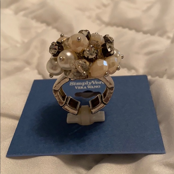 NWT Stretch ring - Picture 2 of 7